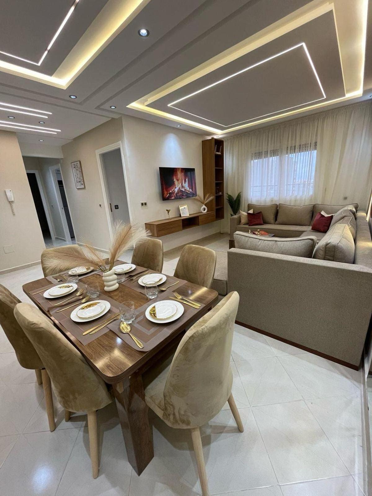 2 - Moderne, Bien Equipe Apartment Tangier
